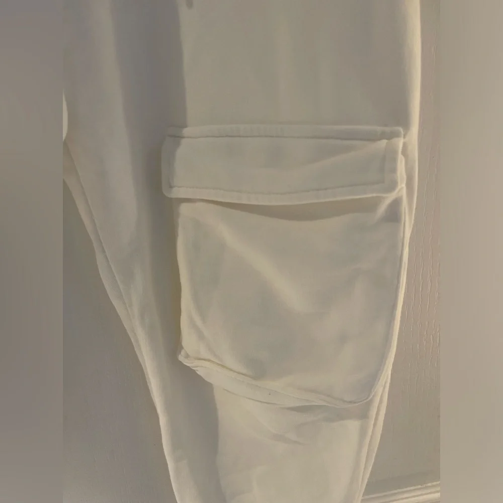 Zara Off-White Drawstring Cargo Joggers - Picture 2 of 5